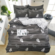 Load image into Gallery viewer, Bedding Set Fashion house luxury bed cover sheet Pillowcase Wavy stripes Home textile Family Bed Linens High Quality