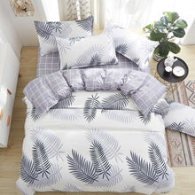 Load image into Gallery viewer, Bedding Set Fashion house luxury bed cover sheet Pillowcase Wavy stripes Home textile Family Bed Linens High Quality
