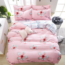 Load image into Gallery viewer, Bedding Set Fashion house luxury bed cover sheet Pillowcase Wavy stripes Home textile Family Bed Linens High Quality